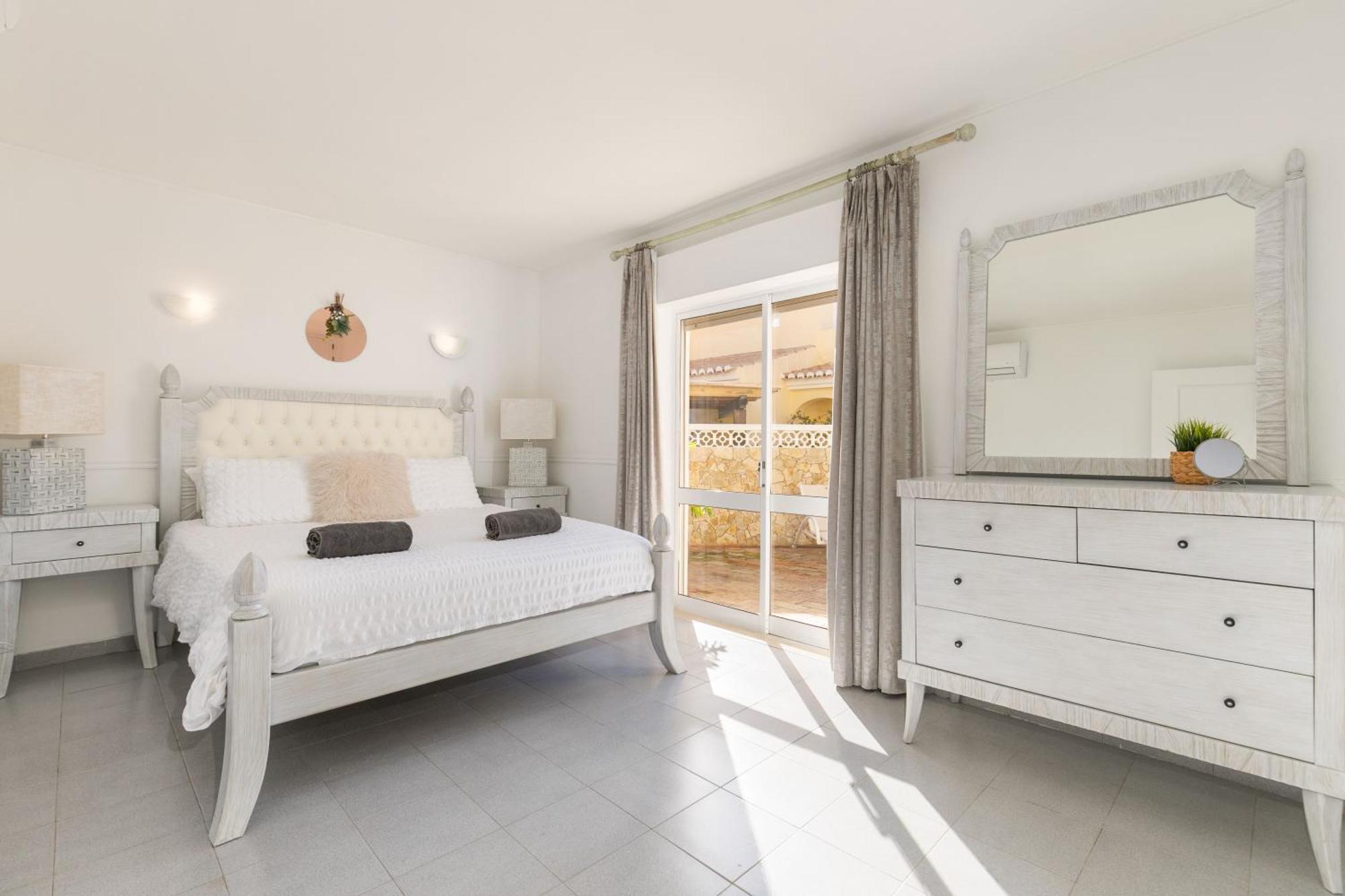 Charming Villa, Lagos - Pool - No Need For Car Bagian luar foto